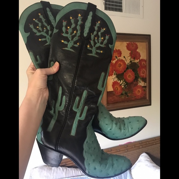 HI HICKS Shoes - HI HICKS Turquoise Black Ostrich Leather Women’s Cowboy Boots Size 8B AMAZING!